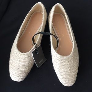 NWT Zara Raffia Ballet Flats